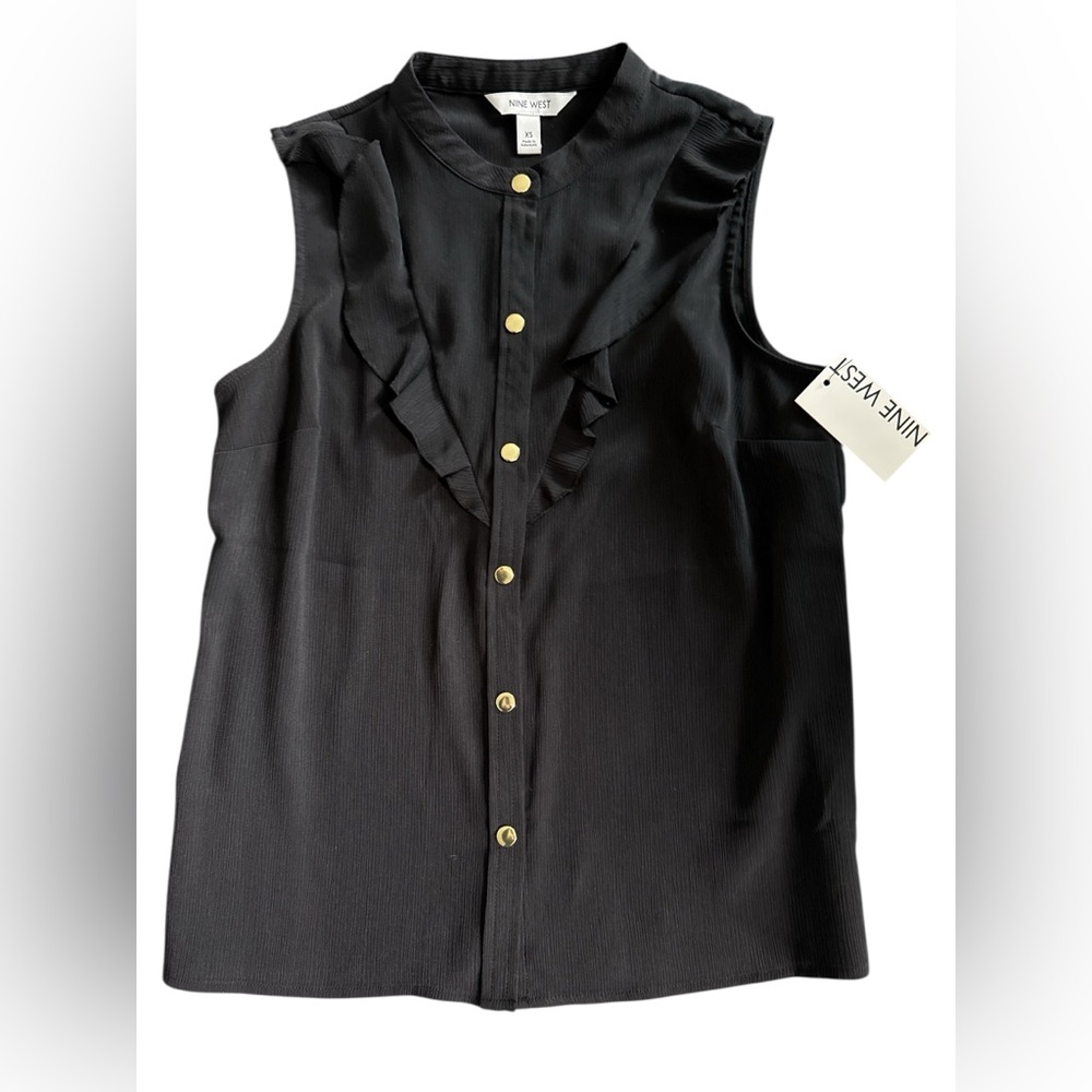 Nine West Sleeveless Ruffle Trim Snap Down Blouse Black Gold Buttons NWT